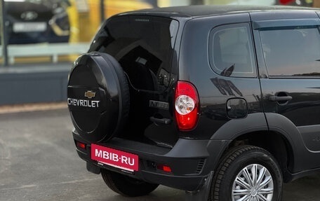 Chevrolet Niva I рестайлинг, 2020 год, 949 000 рублей, 6 фотография