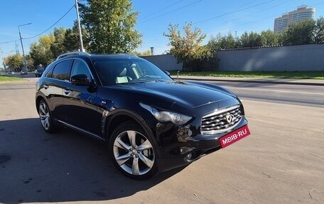 Infiniti FX II, 2011 год, 1 950 000 рублей, 2 фотография