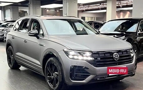 Volkswagen Touareg III, 2022 год, 4 800 060 рублей, 3 фотография