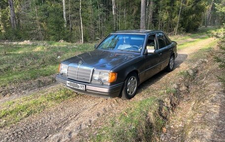 Mercedes-Benz W124, 1988 год, 320 000 рублей, 2 фотография