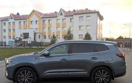 Chery Tiggo 8 Pro, 2021 год, 1 550 000 рублей, 5 фотография