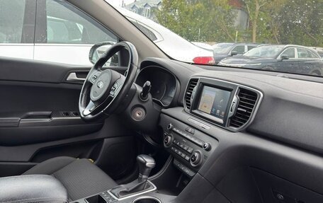 KIA Sportage IV рестайлинг, 2017 год, 2 000 000 рублей, 3 фотография