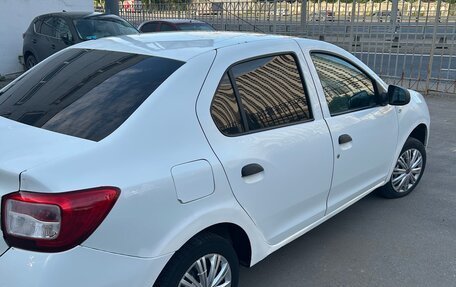 Renault Logan II, 2015 год, 420 000 рублей, 4 фотография