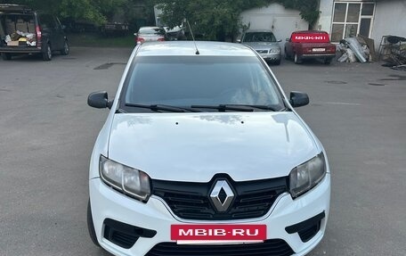 Renault Logan II, 2015 год, 420 000 рублей, 3 фотография