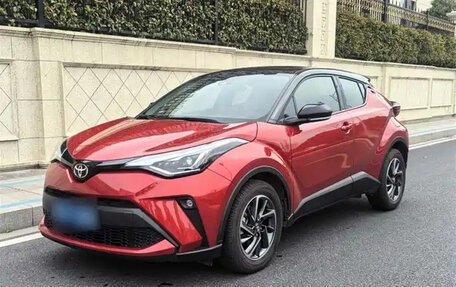 Toyota C-HR I рестайлинг, 2021 год, 1 409 222 рублей, 3 фотография