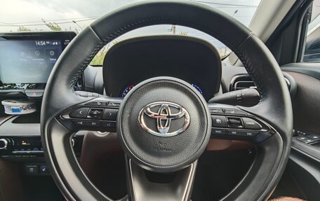 Toyota Yaris Cross, 2021 год, 2 350 000 рублей, 12 фотография