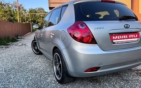 KIA cee'd I рестайлинг, 2008 год, 600 000 рублей, 9 фотография