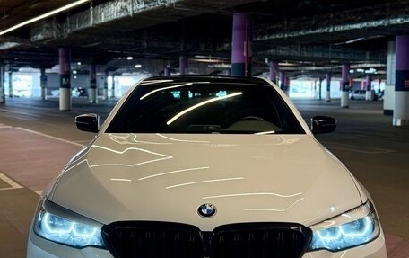 BMW 5 серия, 2018 год, 2 950 000 рублей, 2 фотография