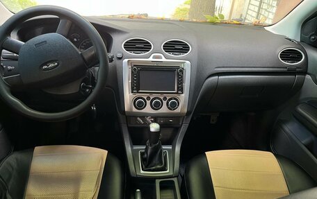 Ford Focus II рестайлинг, 2006 год, 175 000 рублей, 2 фотография