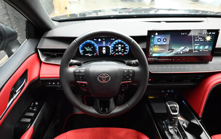 Toyota Camry, 2024 год, 3 990 000 рублей, 15 фотография