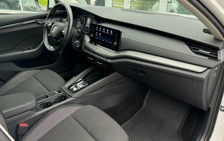 Skoda Octavia IV, 2021 год, 2 089 000 рублей, 13 фотография