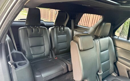 Ford Explorer VI, 2014 год, 1 999 000 рублей, 11 фотография
