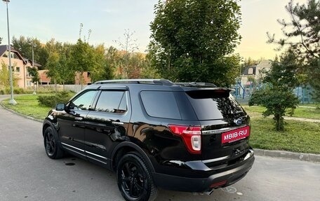 Ford Explorer VI, 2014 год, 1 999 000 рублей, 6 фотография