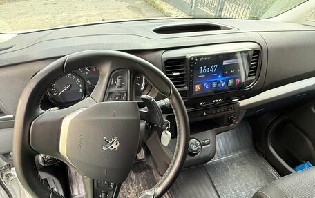 Peugeot Traveller I, 2021 год, 3 300 000 рублей, 6 фотография
