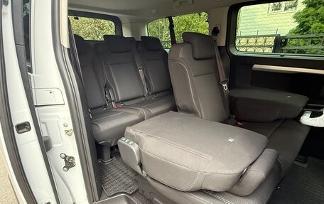 Peugeot Traveller I, 2021 год, 3 300 000 рублей, 9 фотография