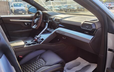Lamborghini Urus I, 2020 год, 21 000 000 рублей, 30 фотография