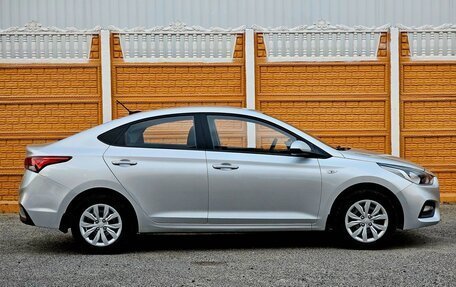 Hyundai Solaris II рестайлинг, 2018 год, 1 275 000 рублей, 3 фотография