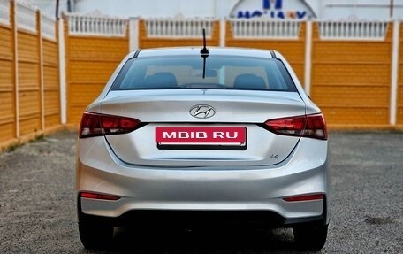 Hyundai Solaris II рестайлинг, 2018 год, 1 275 000 рублей, 5 фотография