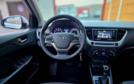 Hyundai Solaris II рестайлинг, 2018 год, 1 275 000 рублей, 15 фотография