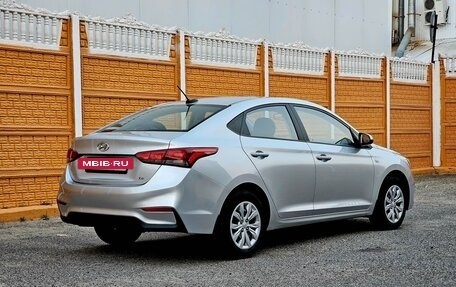 Hyundai Solaris II рестайлинг, 2018 год, 1 275 000 рублей, 4 фотография