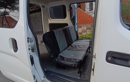 Nissan NV200, 2012 год, 1 200 000 рублей, 10 фотография