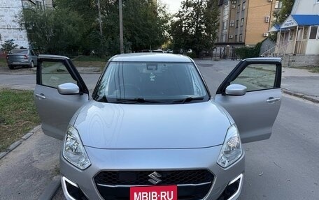Suzuki Swift V, 2020 год, 1 600 000 рублей, 31 фотография