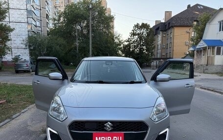 Suzuki Swift V, 2020 год, 1 600 000 рублей, 34 фотография