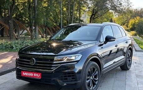 Volkswagen Touareg III, 2018 год, 4 899 999 рублей, 1 фотография