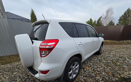 Toyota RAV4, 2011 год, 2 250 000 рублей, 8 фотография