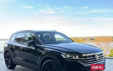 Volkswagen Touareg III, 2018 год, 4 899 999 рублей, 6 фотография
