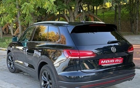 Volkswagen Touareg III, 2018 год, 4 899 999 рублей, 12 фотография