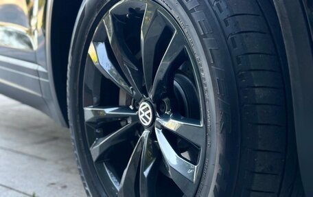 Volkswagen Touareg III, 2018 год, 4 899 999 рублей, 22 фотография