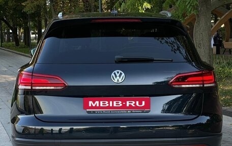 Volkswagen Touareg III, 2018 год, 4 899 999 рублей, 10 фотография