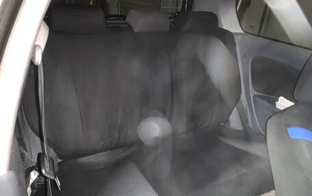 Nissan Almera, 2005 год, 270 000 рублей, 17 фотография