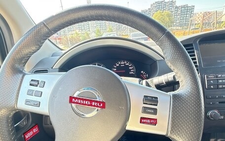 Nissan Pathfinder, 2012 год, 2 300 000 рублей, 1 фотография