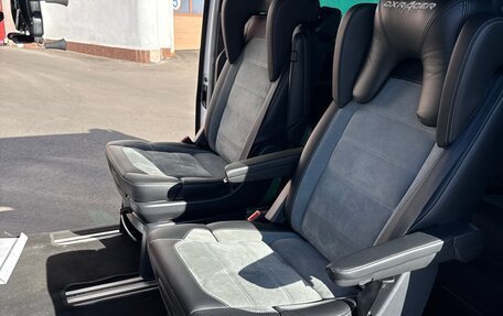 Volkswagen Multivan T6 рестайлинг, 2020 год, 6 500 000 рублей, 13 фотография