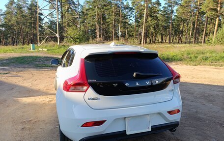 Volvo V40 II рестайлинг, 2015 год, 1 250 000 рублей, 8 фотография