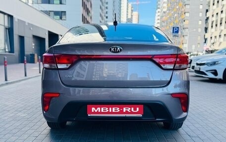 KIA Rio IV, 2018 год, 997 000 рублей, 6 фотография
