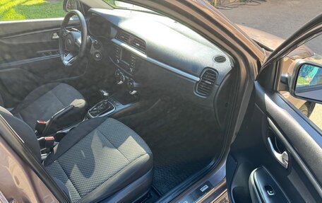 KIA Rio IV, 2018 год, 997 000 рублей, 20 фотография