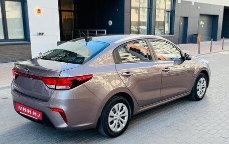 KIA Rio IV, 2018 год, 997 000 рублей, 5 фотография