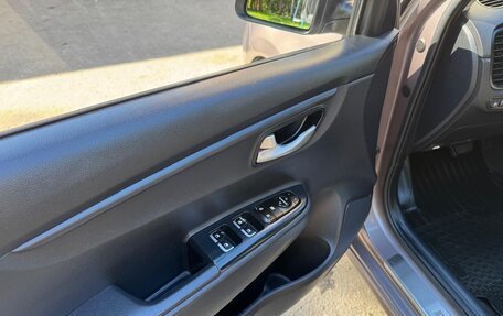 KIA Rio IV, 2018 год, 997 000 рублей, 23 фотография