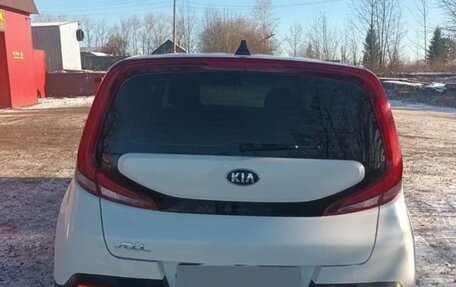 KIA Soul III, 2020 год, 1 550 000 рублей, 2 фотография