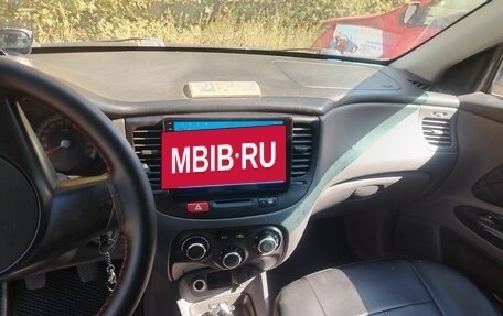 KIA Rio II, 2010 год, 600 000 рублей, 7 фотография