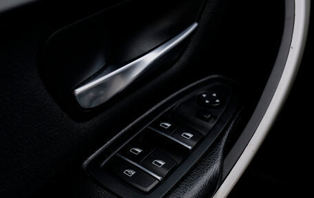 BMW 3 серия, 2017 год, 2 085 500 рублей, 23 фотография