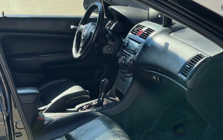 Honda Accord VII рестайлинг, 2006 год, 877 200 рублей, 16 фотография