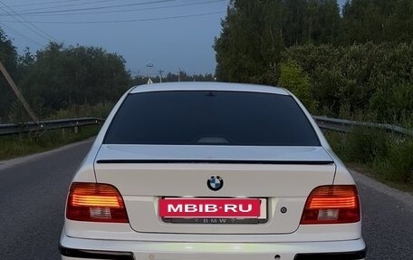 BMW 5 серия, 2000 год, 850 000 рублей, 2 фотография