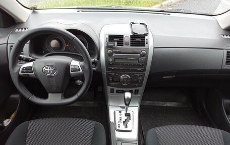 Toyota Corolla, 2011 год, 1 500 000 рублей, 12 фотография