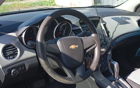 Chevrolet Cruze II, 2011 год, 790 000 рублей, 12 фотография