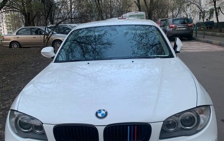 BMW 1 серия, 2011 год, 700 000 рублей, 5 фотография