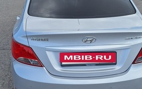 Hyundai Solaris II рестайлинг, 2015 год, 1 100 000 рублей, 10 фотография